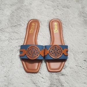 Denim tan square toe style slides - size 7.5